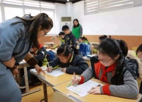 幼兒園延時(shí)服務(wù)正式推行，家長(zhǎng)喜出望外，教育部門(mén)詳解惠民新舉措